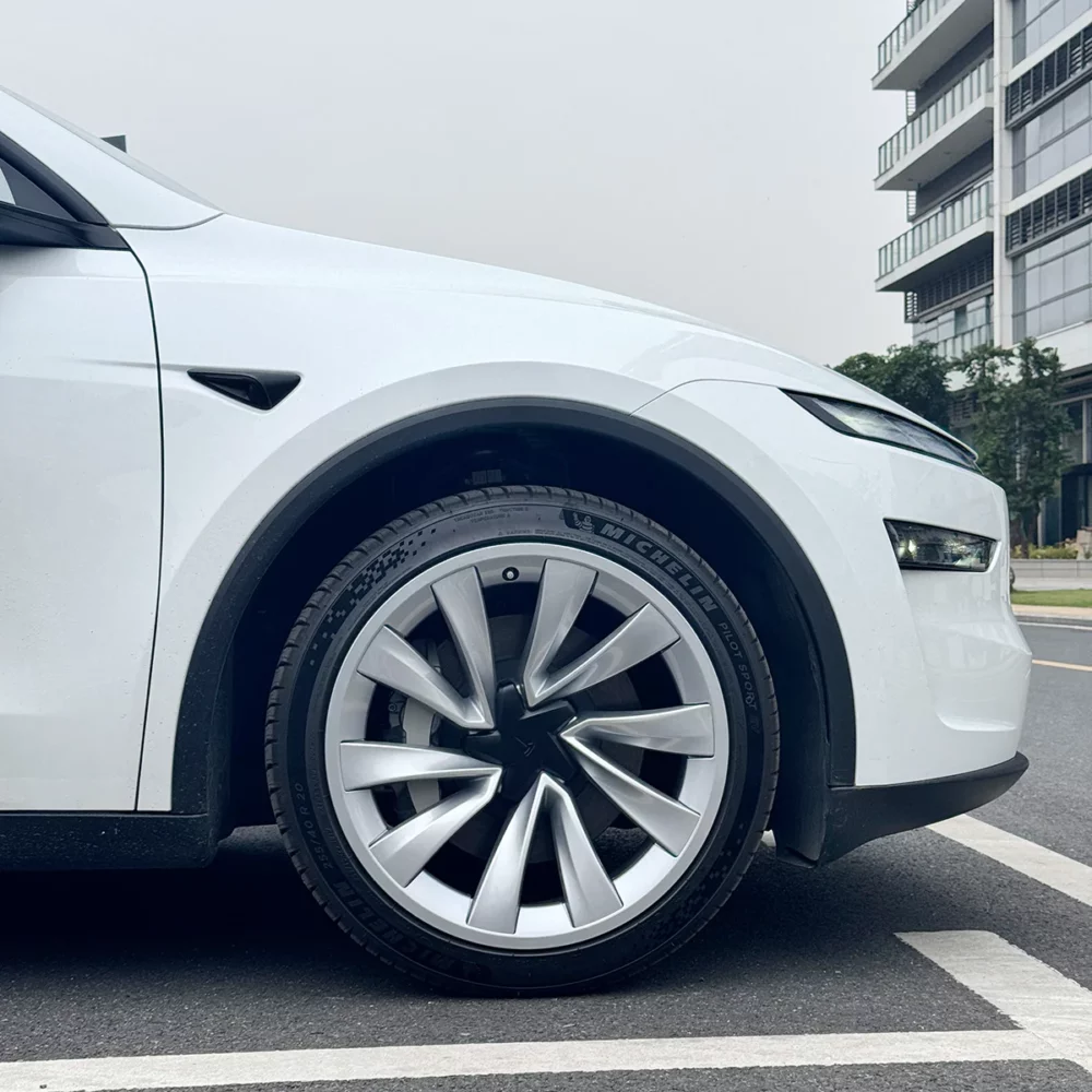 20" Helix Wheel Edge Cover ~ Model Y (2025) - Image 4