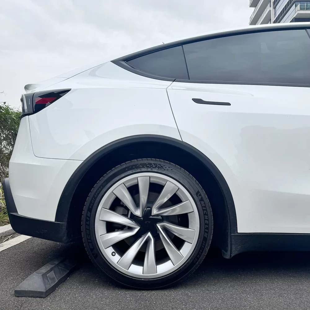 20" Helix Wheel Edge Cover ~ Model Y (2025) - Image 5