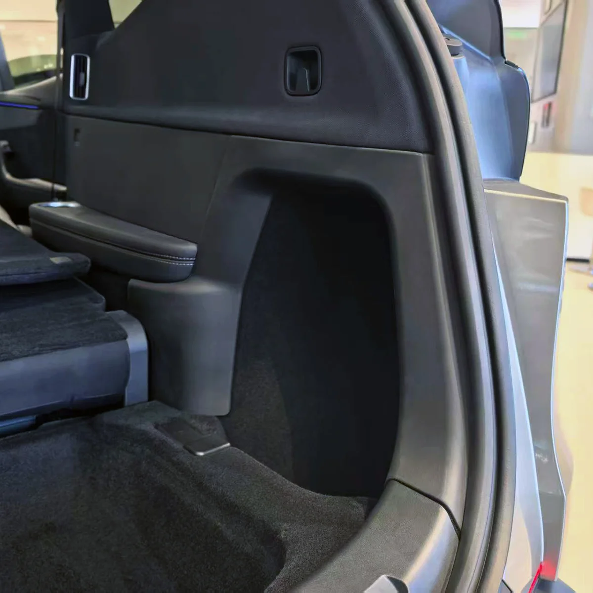 Boot Sidewall Protectors ~ Model Y L (2026) - Image 3